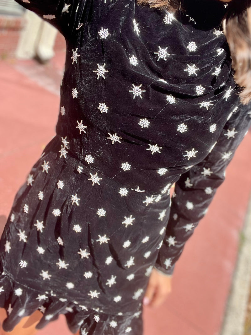 Merryn Beaded Embellished Mini Dress Influencestyle Merryn Beaded Embellished Mini Dress Influencestyle