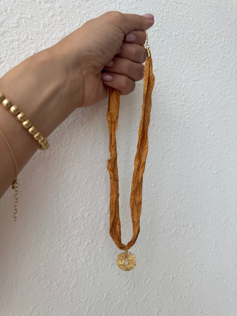 Frame Necklace