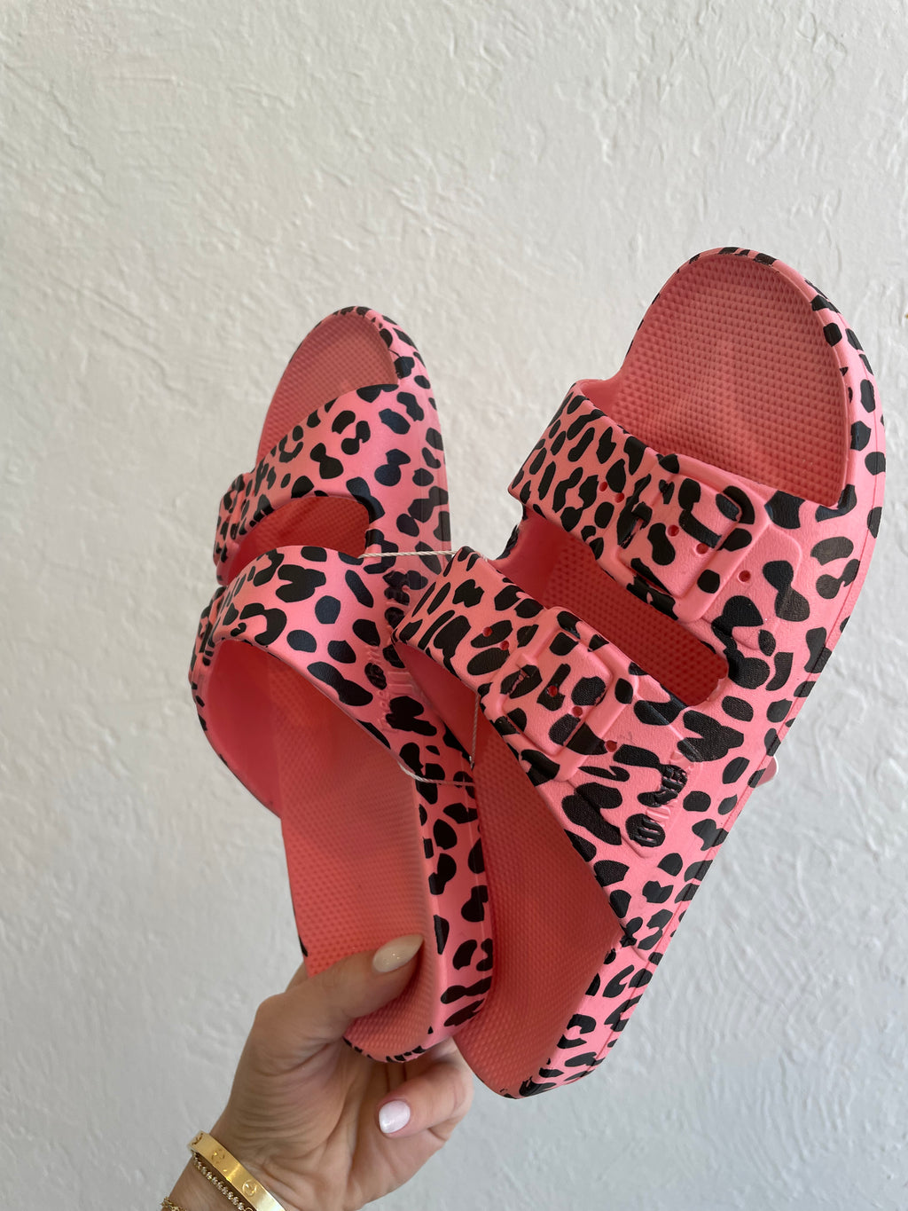 Freedom Moses Sandals / Leo Pink